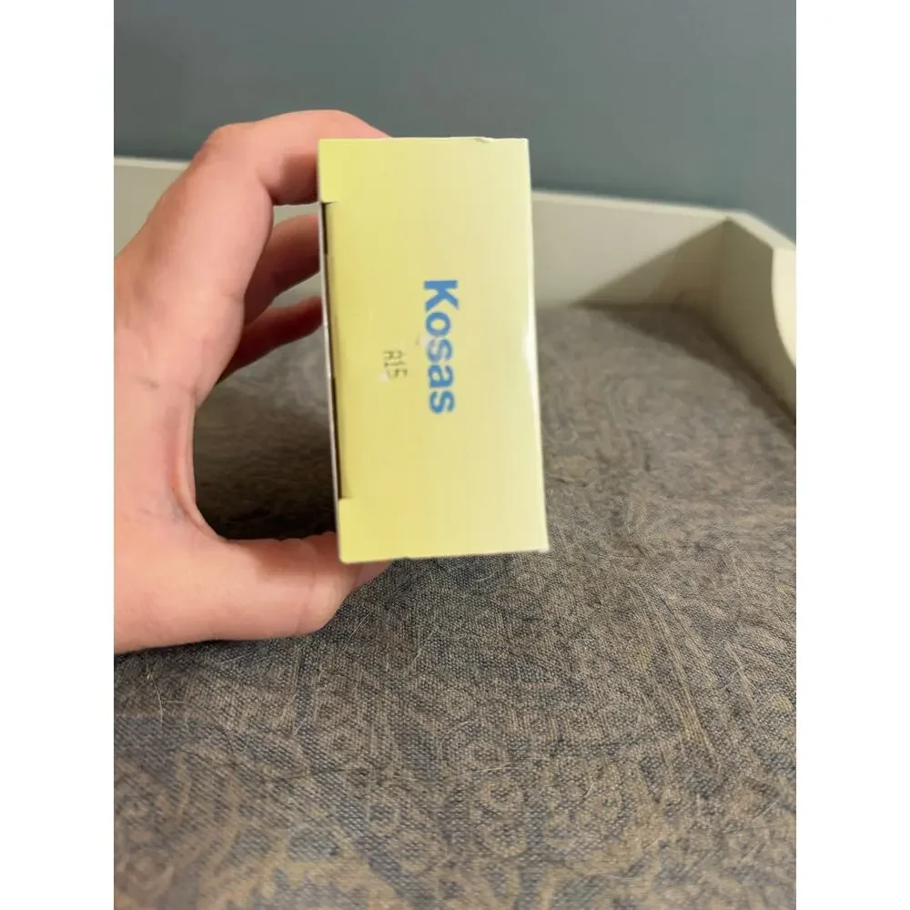 Kosas Translucent Loose Setting + Blurring Powder shade Translucent Candy